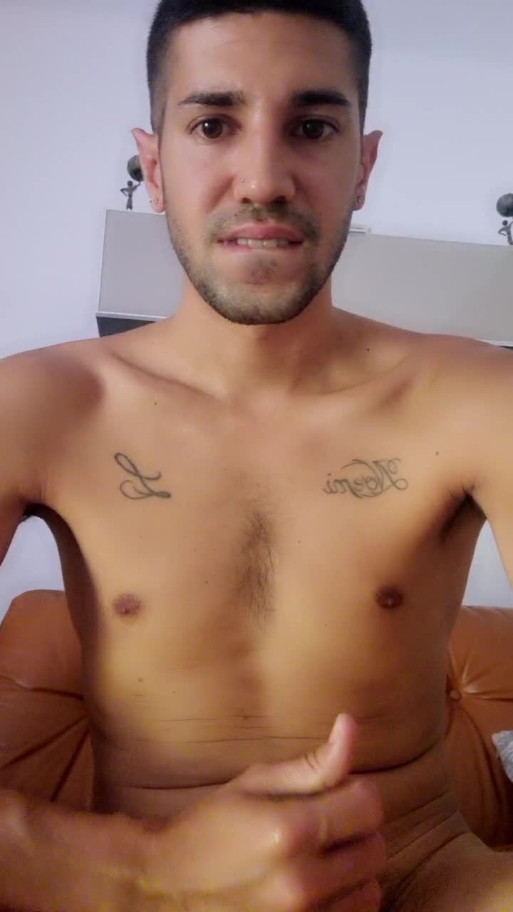 View or download file alexbeta7 on 2023-07-19 from cam4