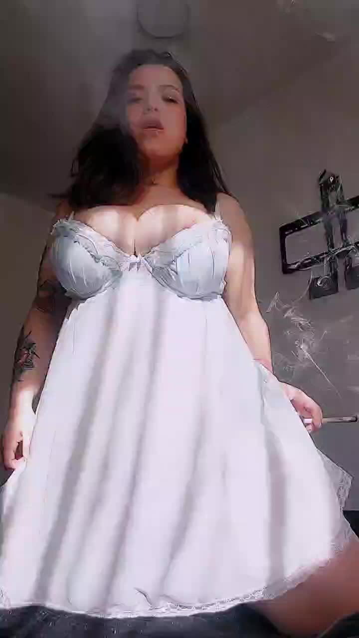 View or download file lolabunnyx69 on 2023-08-10 from cam4