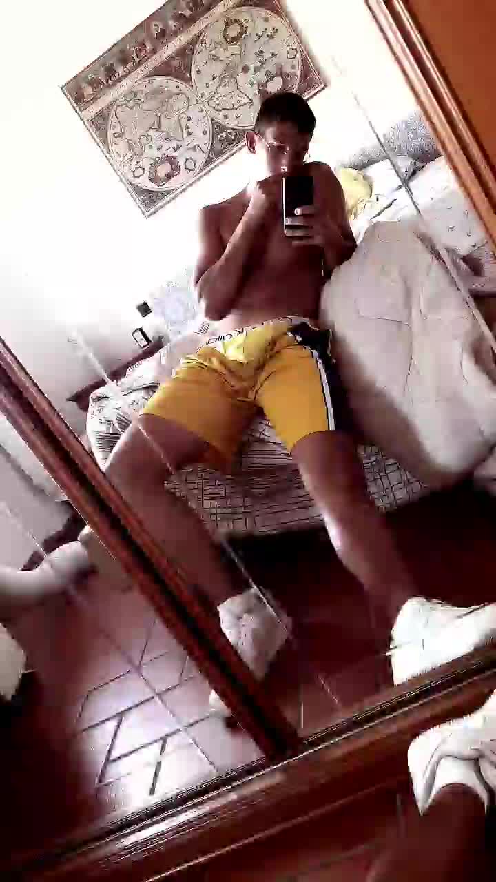 View or download file federico21cm3 on 2023-08-17 from cam4