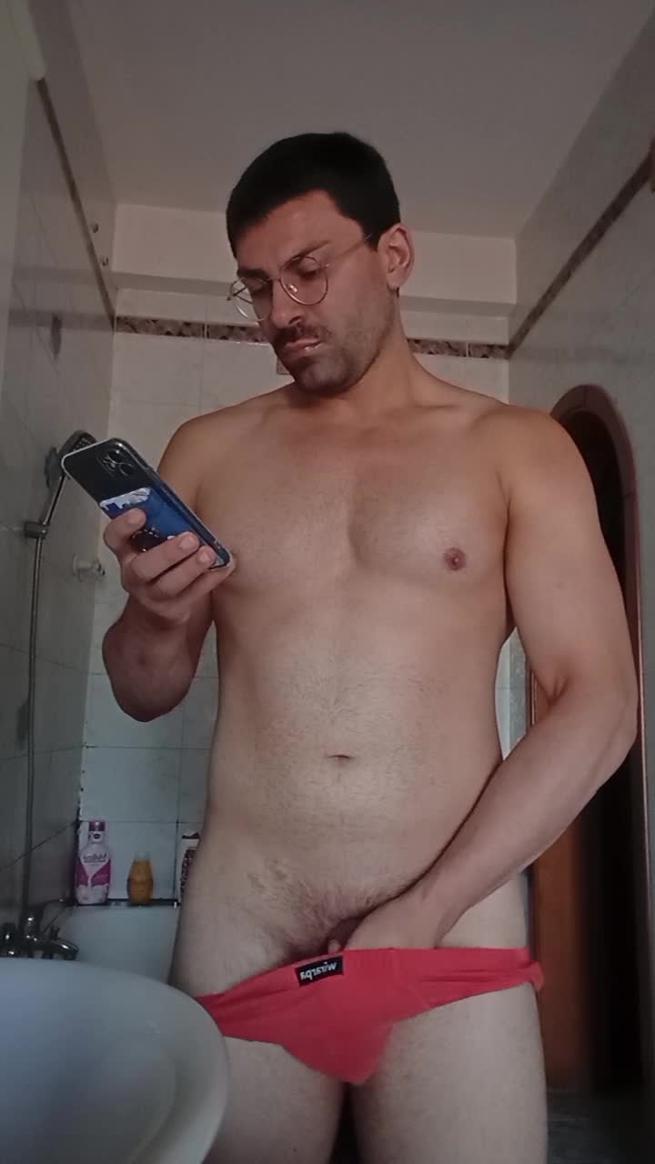 View or download file hairyman151 on 2023-09-05 from cam4