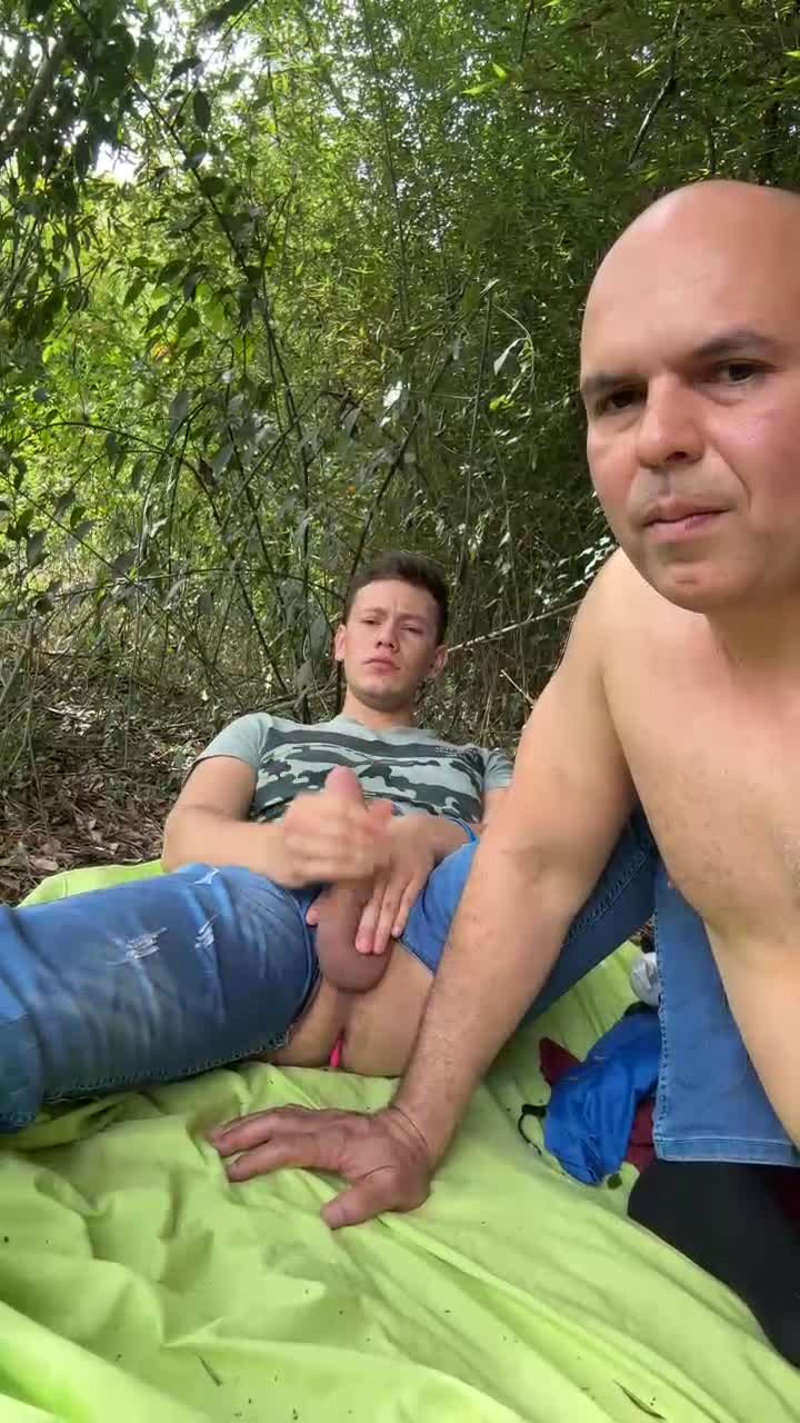 View or download file simon_and_dav1d on 2023-09-20 from cam4